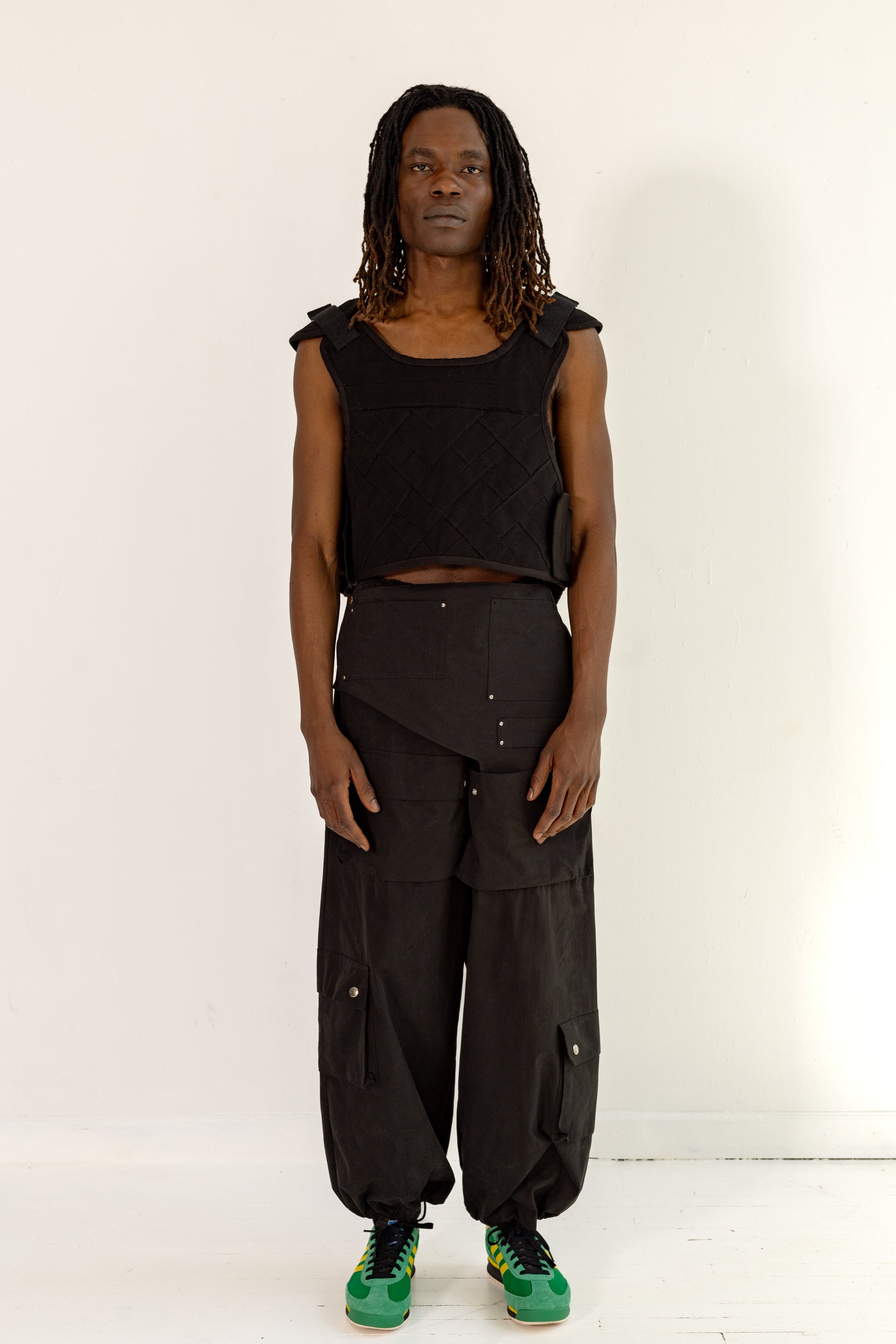 Cargo Hugger W/ Apron Extension image 0