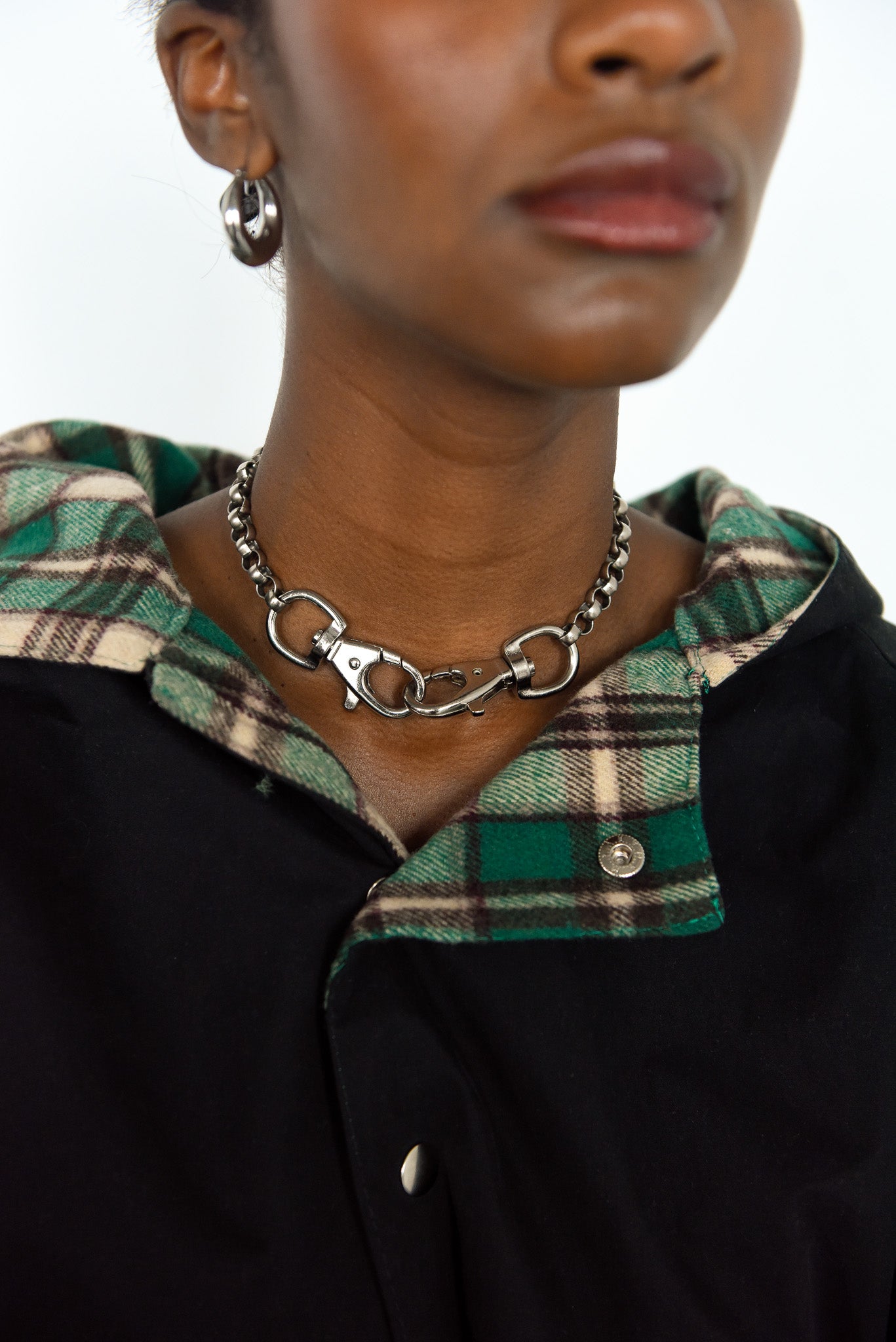 Hugger Neck Chain image 0